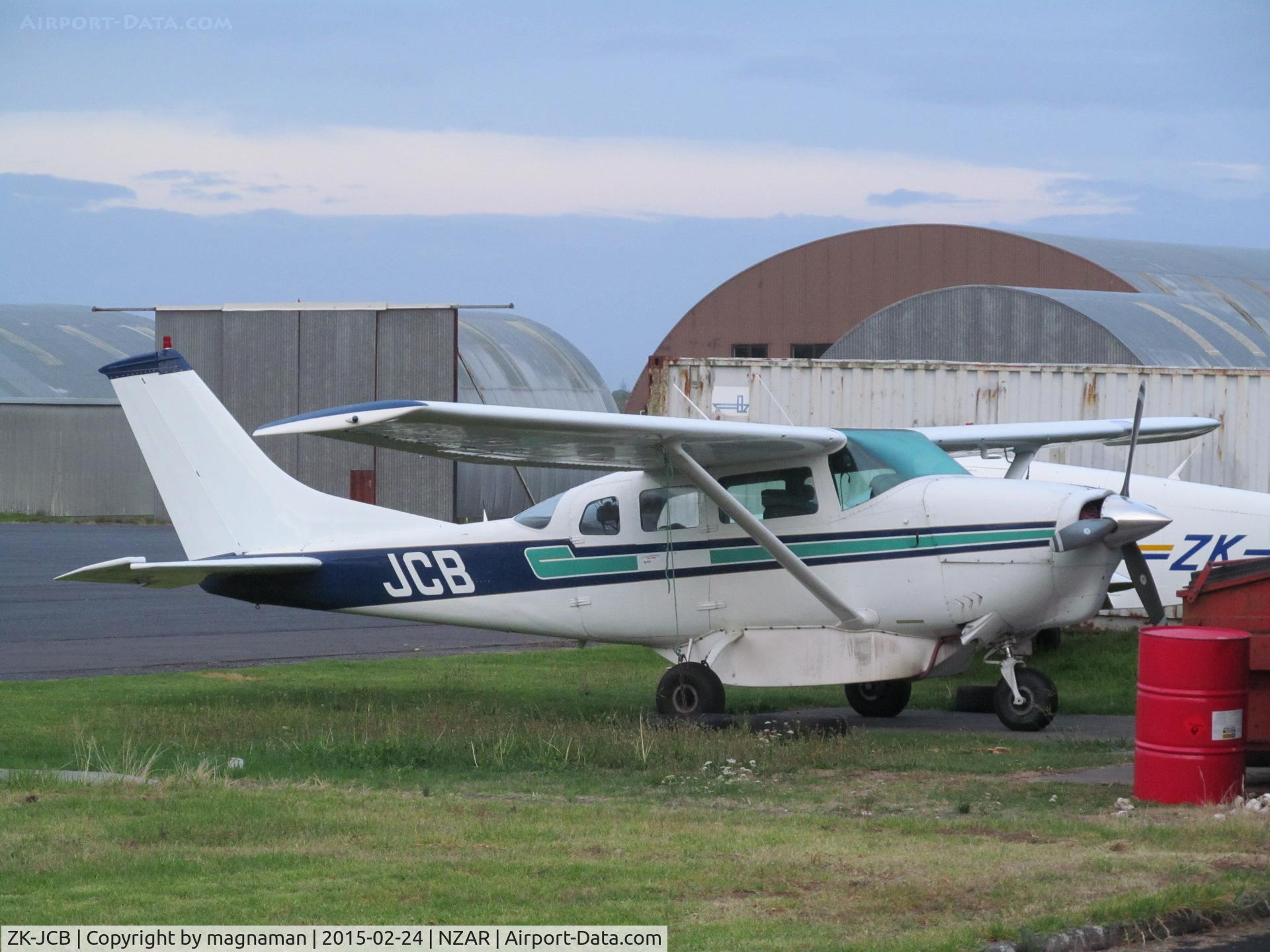 ZK-JCB, Cessna U206C Super Skywagon C/N U206-0922, new one for me at ardmore