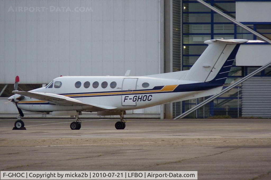 F-GHOC, 1978 Beech 200 Super King Air C/N BB-406, Parked