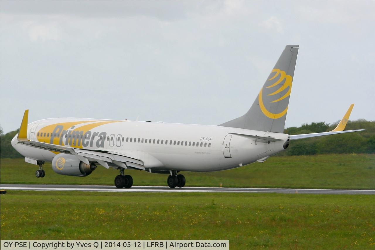 OY-PSE, 2000 Boeing 737-809 C/N 30664, Boeing 737-809, Landing Rwy 25L, Brest-Bretagne Airport (LFRB-BES)