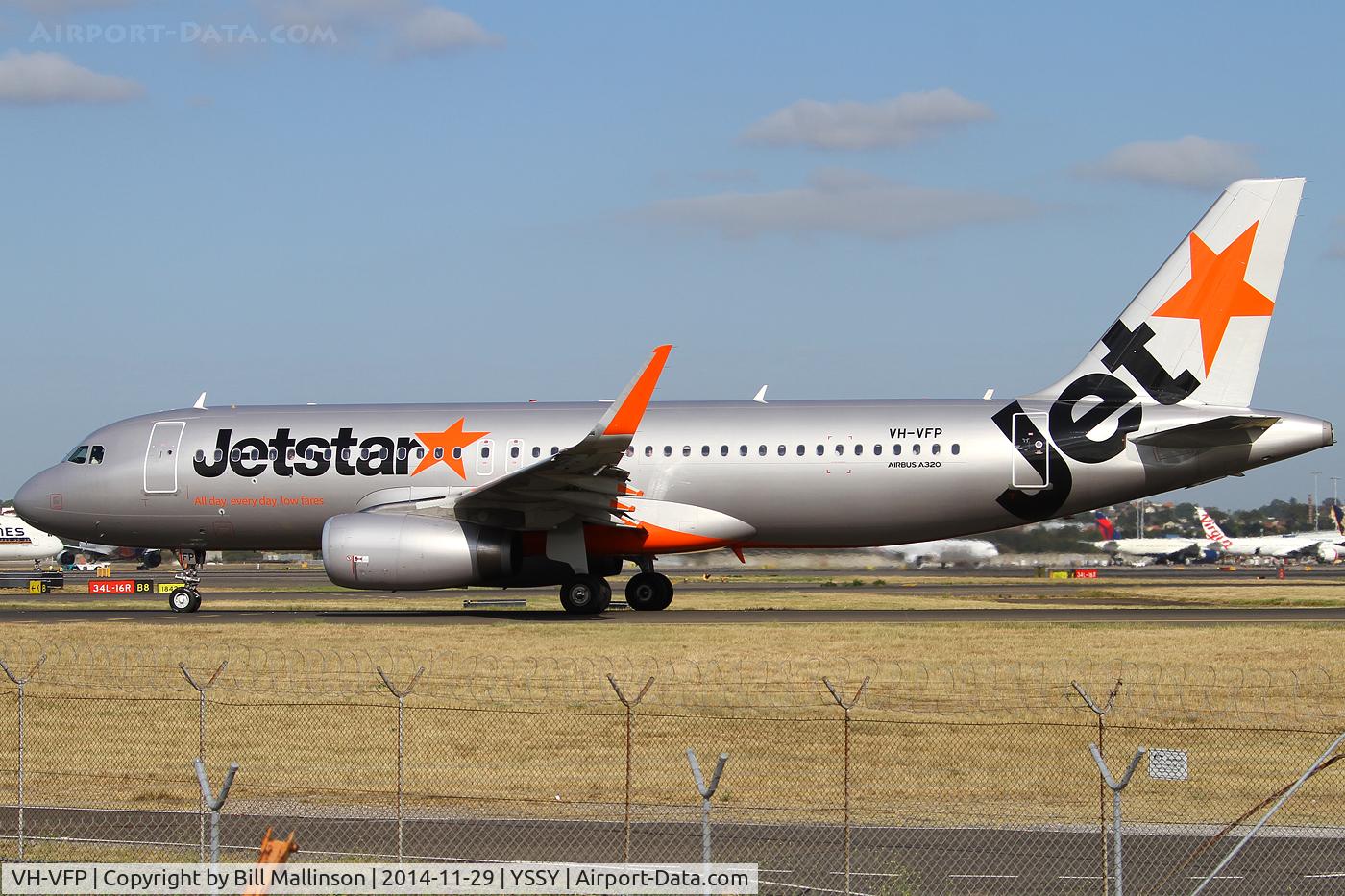 VH-VFP, 2013 Airbus A320-232 C/N 5775, taxiing to 34R