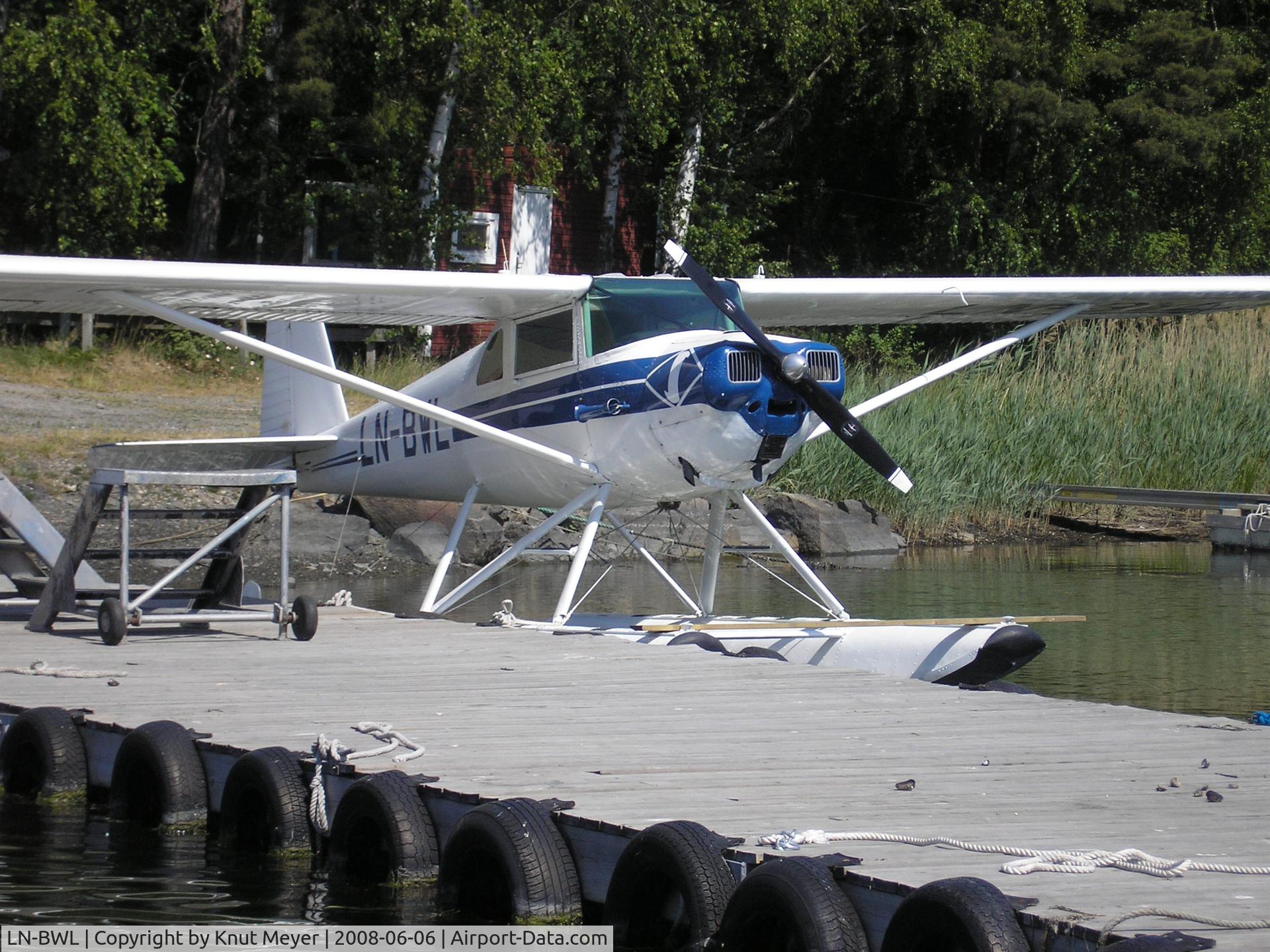 LN-BWL, 1960 Silvaire 8F C/N S-76, Seen on the Oslo Fjord, June 2008