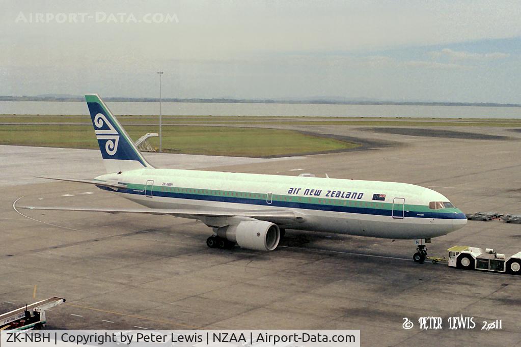 ZK-NBH, 1983 Boeing 767-209 C/N 22682, Air New Zealand Ltd., Auckland 1990