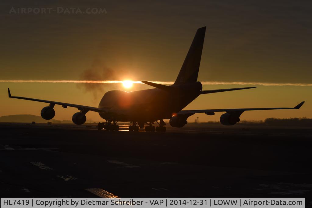 HL7419, 1994 Boeing 747-48EF (SCD) C/N 25781, Asiana Boeing 747-400
