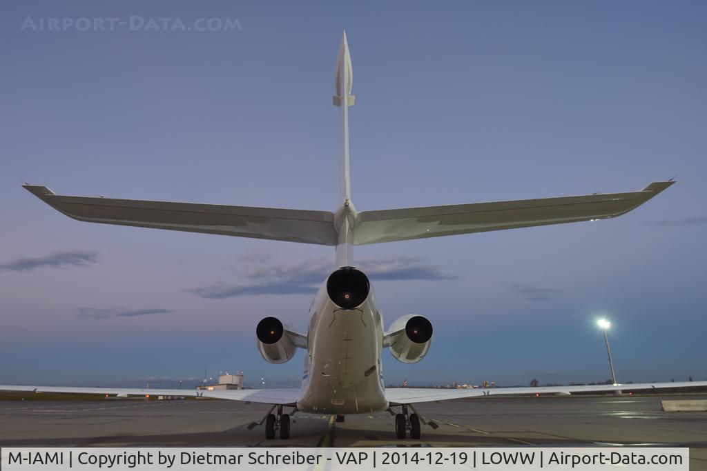 M-IAMI, 2014 Dassault Falcon 7X C/N 230, Falcon 7X