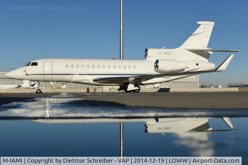 M-IAMI, 2014 Dassault Falcon 7X C/N 230, Falcon 7X