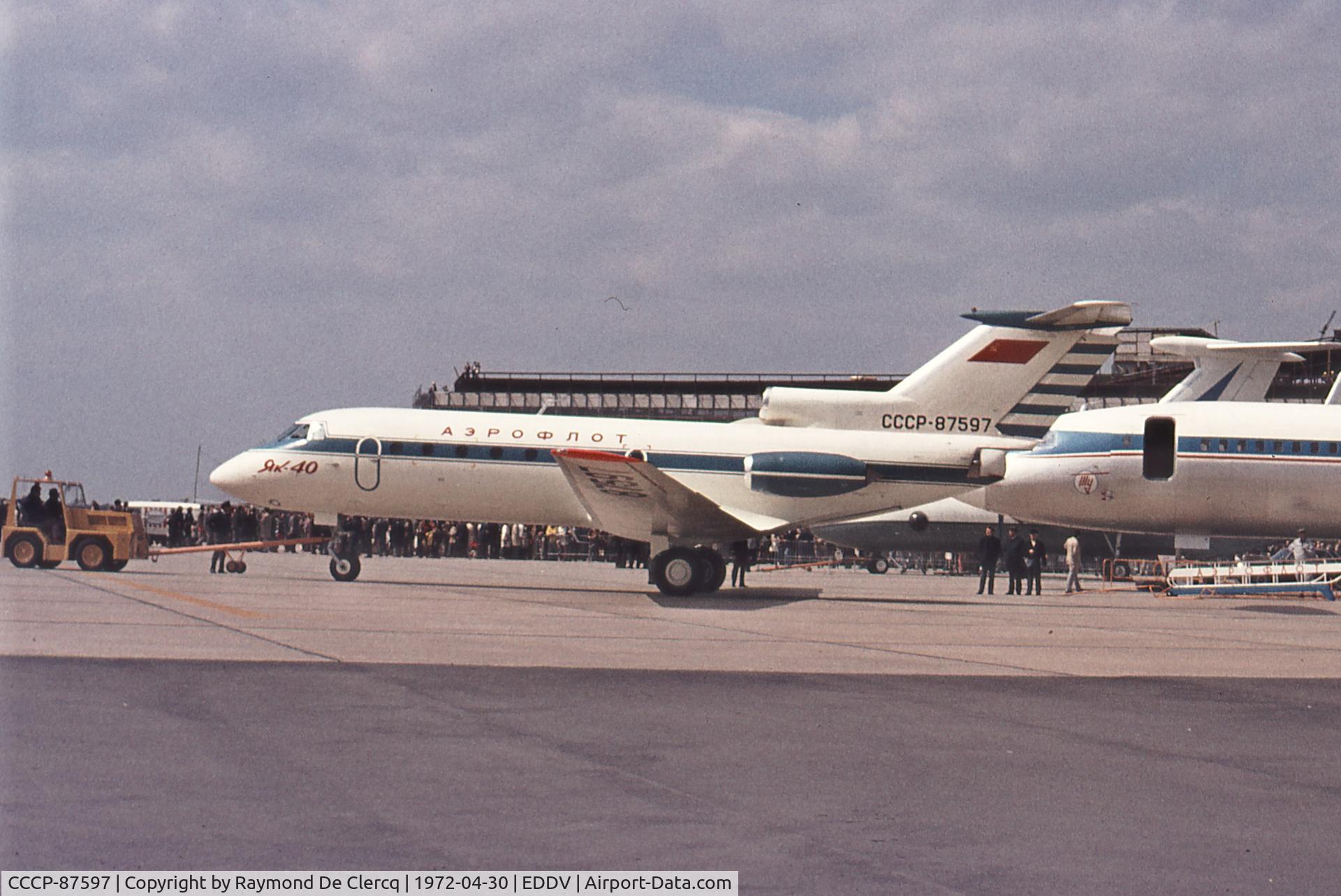 CCCP-87597, Yakovlev Yak-40 C/N 9110117, CCCP-87597 was used in 1975 as prototype to became a Yak-40K with larger loading door for passengers/cargo use and reregistrated as CCCP-87490. Aircraft is now at Central Museum of Monino (Russia).