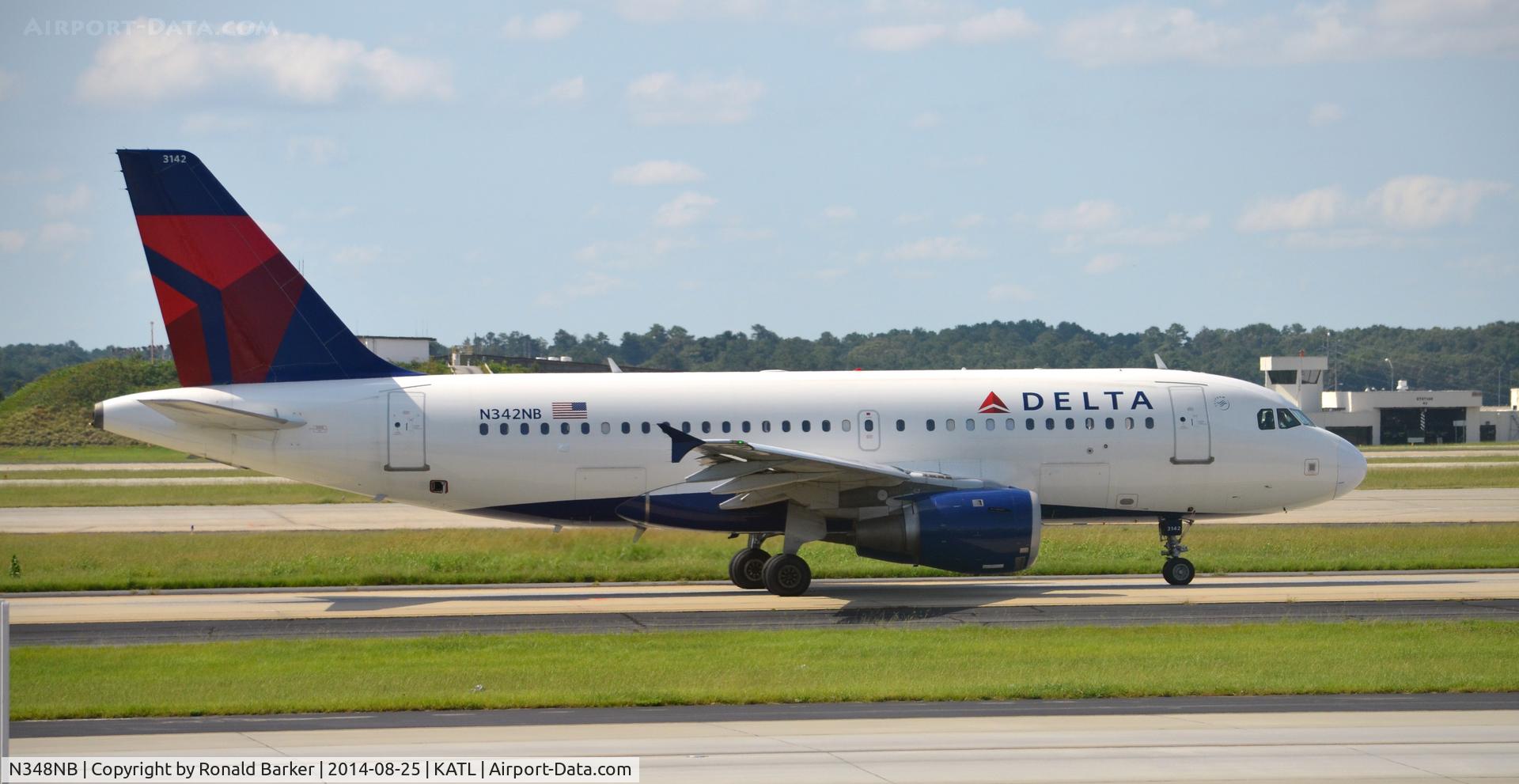 N348NB, 2002 Airbus A319-114 C/N 1810, Taxi Atlanta