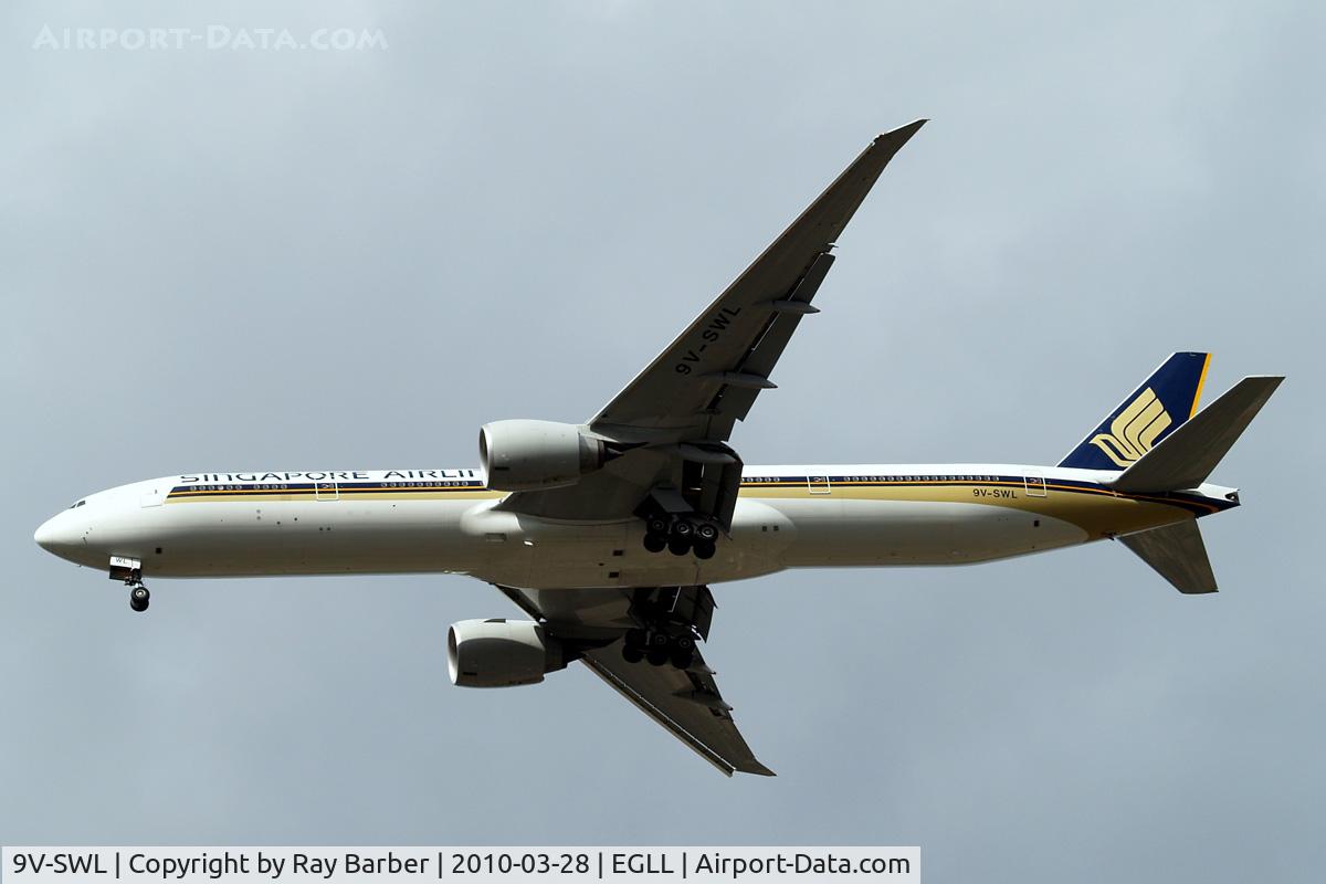 9V-SWL, 2007 Boeing 777-312/ER C/N 34577, Boeing 777-312ER [34577] (Singapore Airlines) Home~G 28/03/2010. On approach 27R.