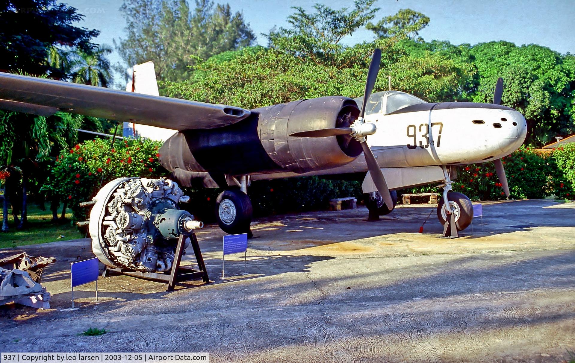 937, 1944 Douglas B-26B C/N 27814, Museo del Aire Havana 5.12.03