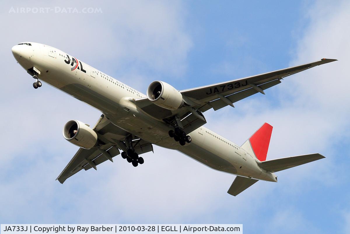 JA733J, 2005 Boeing 777-346/ER C/N 32432, Boeing 777-346ER [32432] (Japan Airlines) Home~G 28/03/2010. On approach 27R in earlier scheme.
