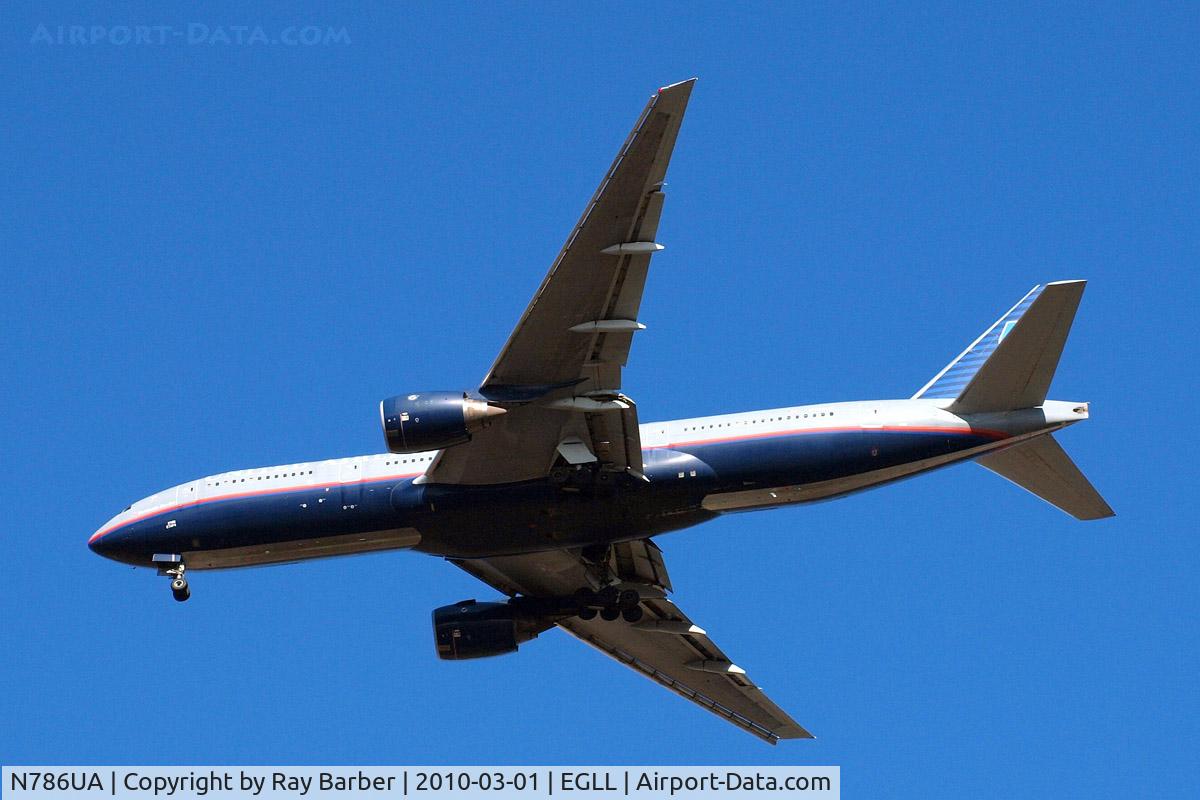 N786UA, 1997 Boeing 777-222/ER C/N 26938, Boeing 777-222ER [26938] (United Airlines) Home~G 01/03/2010. On approach 27R.