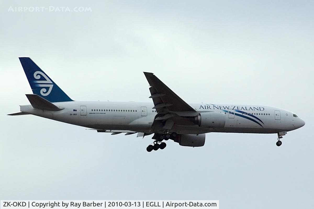 ZK-OKD, 2006 Boeing 777-219/ER C/N 29401, Boeing 777-219ER [29401] (Air New Zealand) Home~G 13/03/2010. On approach 27L.