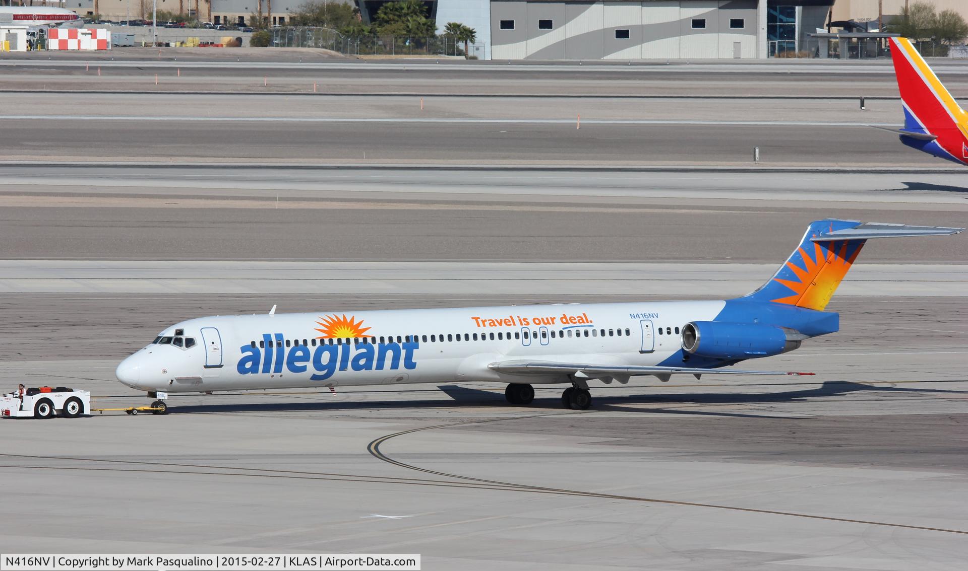 N416NV, 1987 McDonnell Douglas MD-83 (DC-9-83) C/N 49555, MD-83