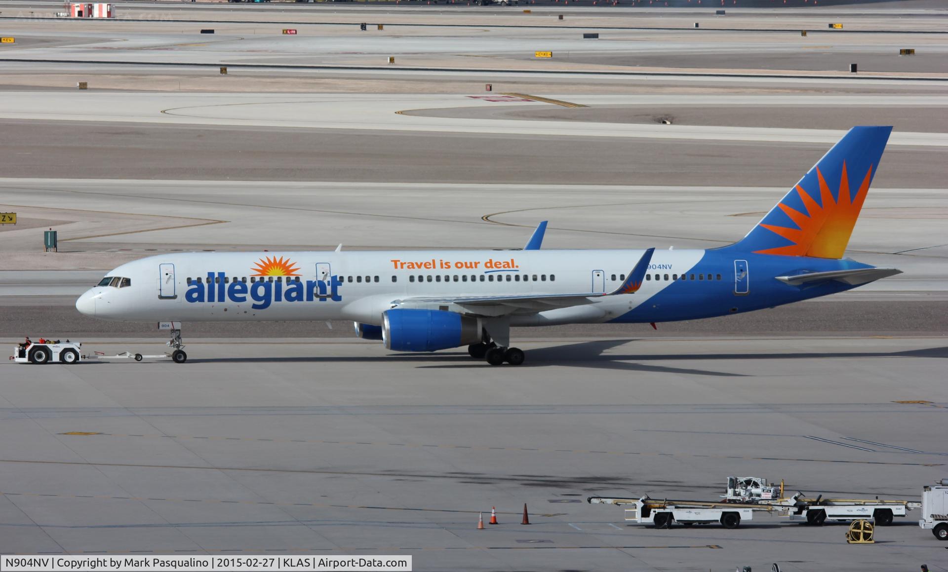 N904NV, 1993 Boeing 757-204 C/N 26967, Boeing 757-200