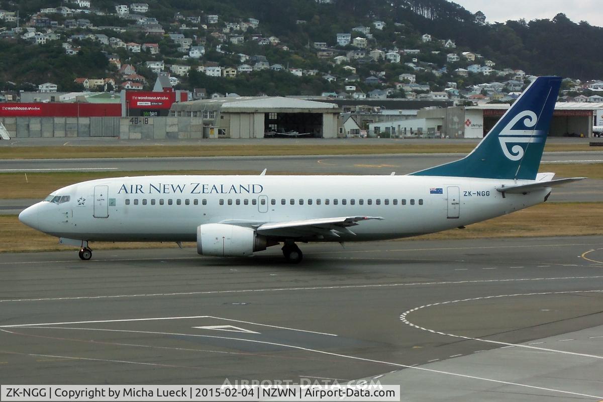 ZK-NGG, 1999 Boeing 737-319 C/N 25606, At Wellington