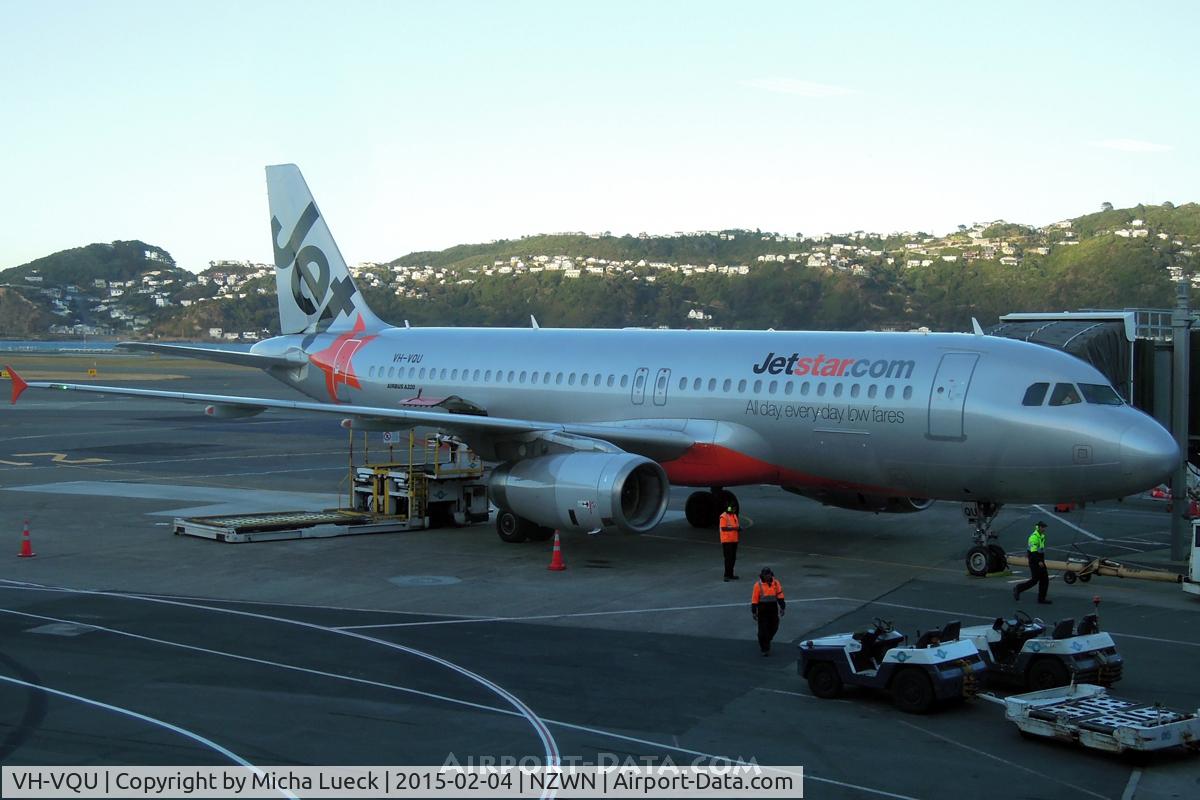 VH-VQU, 2005 Airbus A320-232 C/N 2455, At Wellington