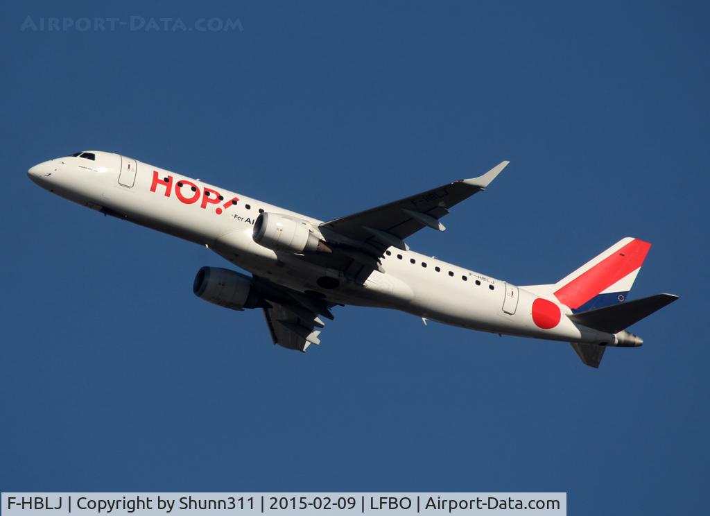 F-HBLJ, 2009 Embraer 190LR (ERJ-190-100LR) C/N 19000133, Climbing after take off from rwy 32R