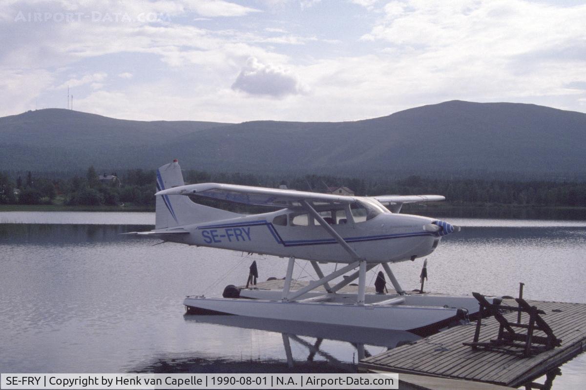 SE-FRY, 1963 Cessna 185C Skywagon C/N 185-0661, Cessna 185C Skywagon on floats in Gällivare, northern Sweden.