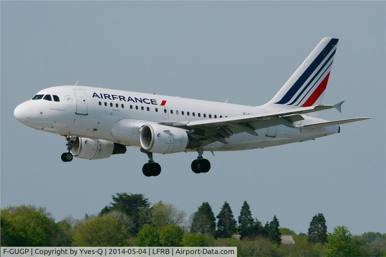 F-GUGP, 2006 Airbus A318-111 C/N 2967, Airbus A318-111, On final rwy 25L, Brest-Bretagne Airport (LFRB-BES)