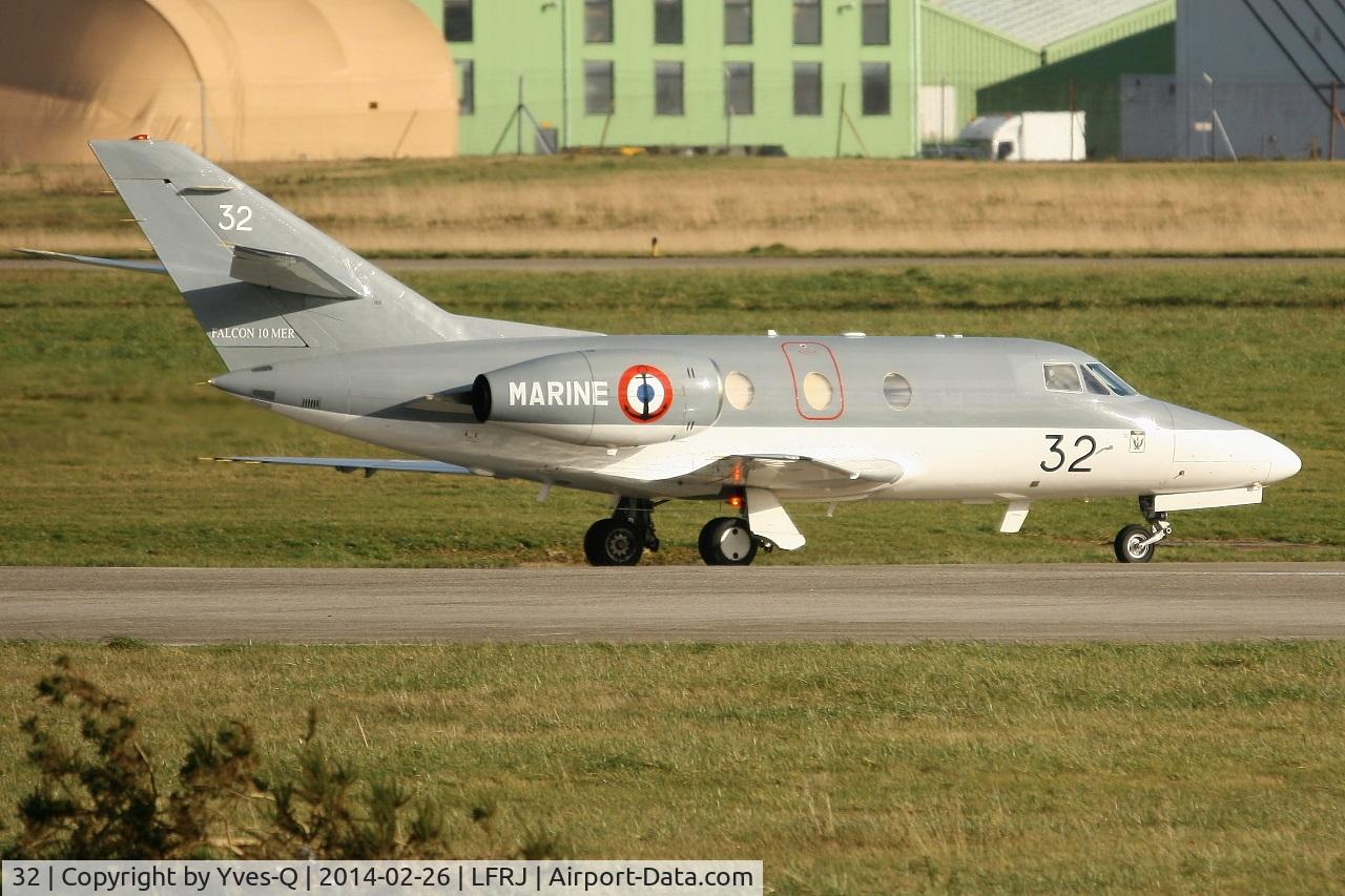 32, 1974 Dassault Falcon 10MER C/N 32, Dassault Falcon 10 MER, Taxiing after landing Rwy 26, Landivisiau Naval Air Base (LFRJ)