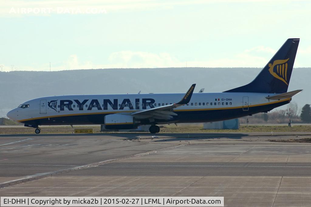 EI-DHH, 2005 Boeing 737-8AS C/N 33817, Taxiing