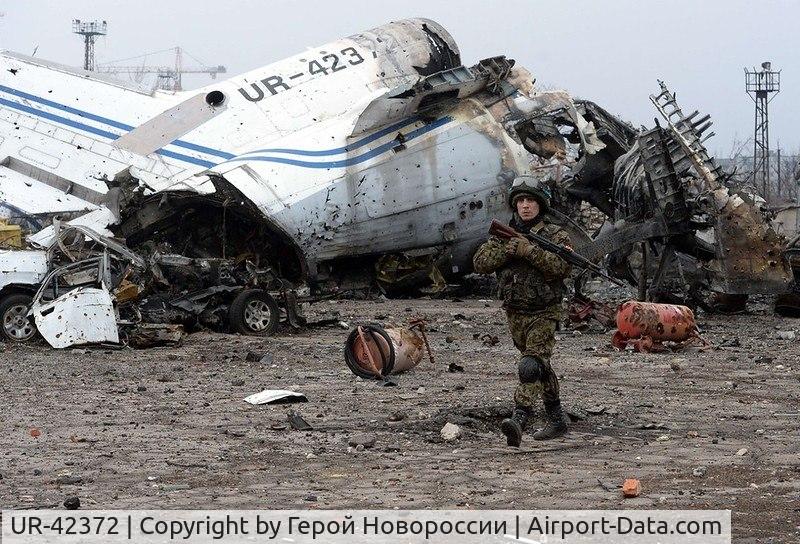 UR-42372, Yakovlev Yak-42D C/N 4520423914266, ?????????? ???????