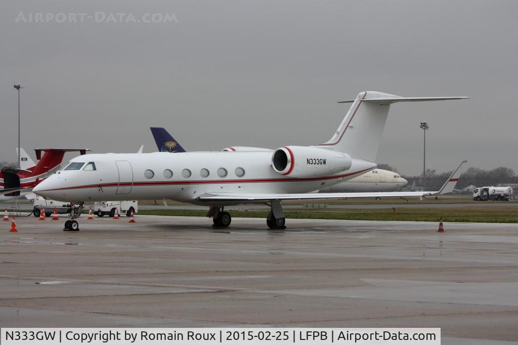 N333GW, 2010 Gulfstream Aerospace Gulfstream 450 (IVSP) C/N 4205, Parked