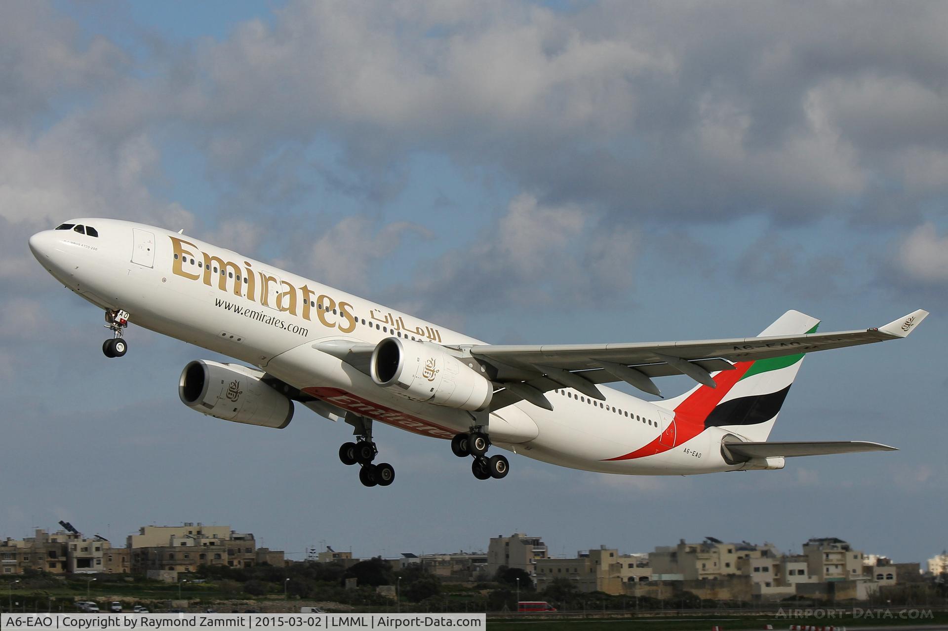 A6-EAO, 2003 Airbus A330-243 C/N 525, A330 A6-EAO Emirates Airlines