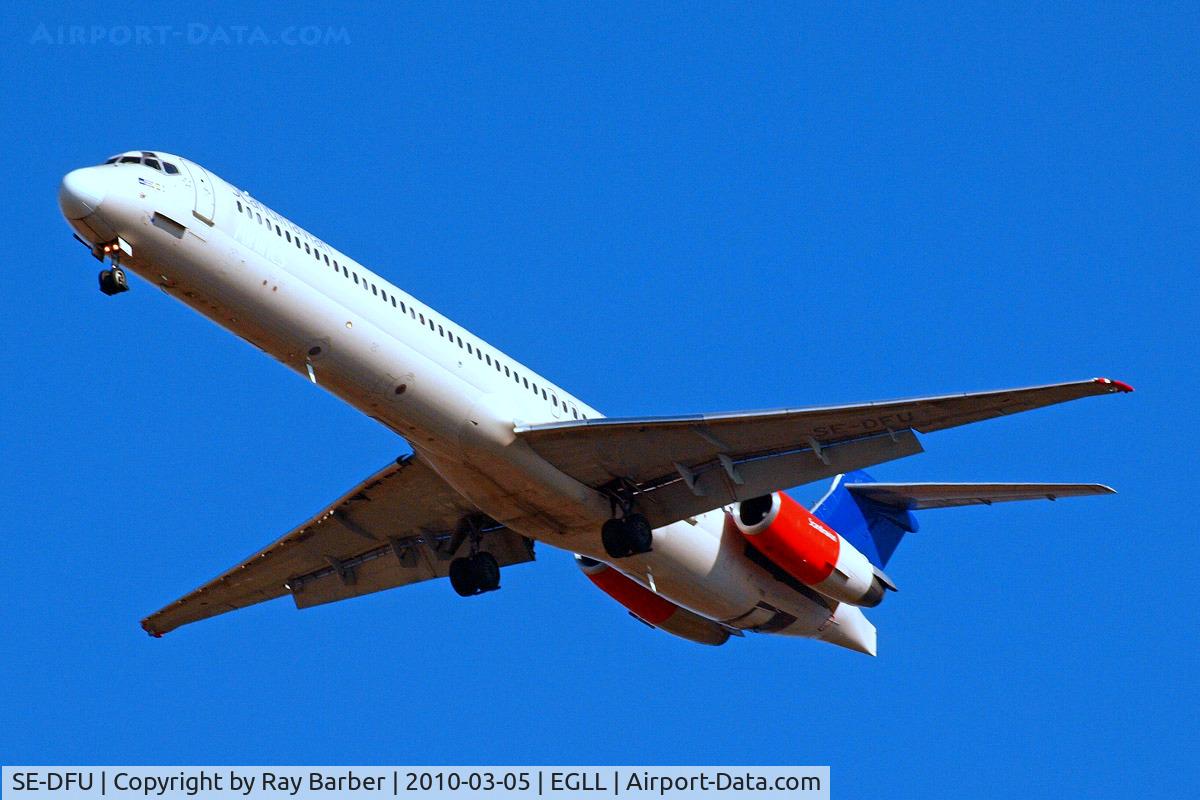 SE-DFU, 1986 McDonnell Douglas MD-83 (DC-9-83) C/N 49421, McDonnell-Douglas DC-9-82 [49421] (SAS Scandinavian Airlines) Home~G 05/03/2010. On approach 27R.
