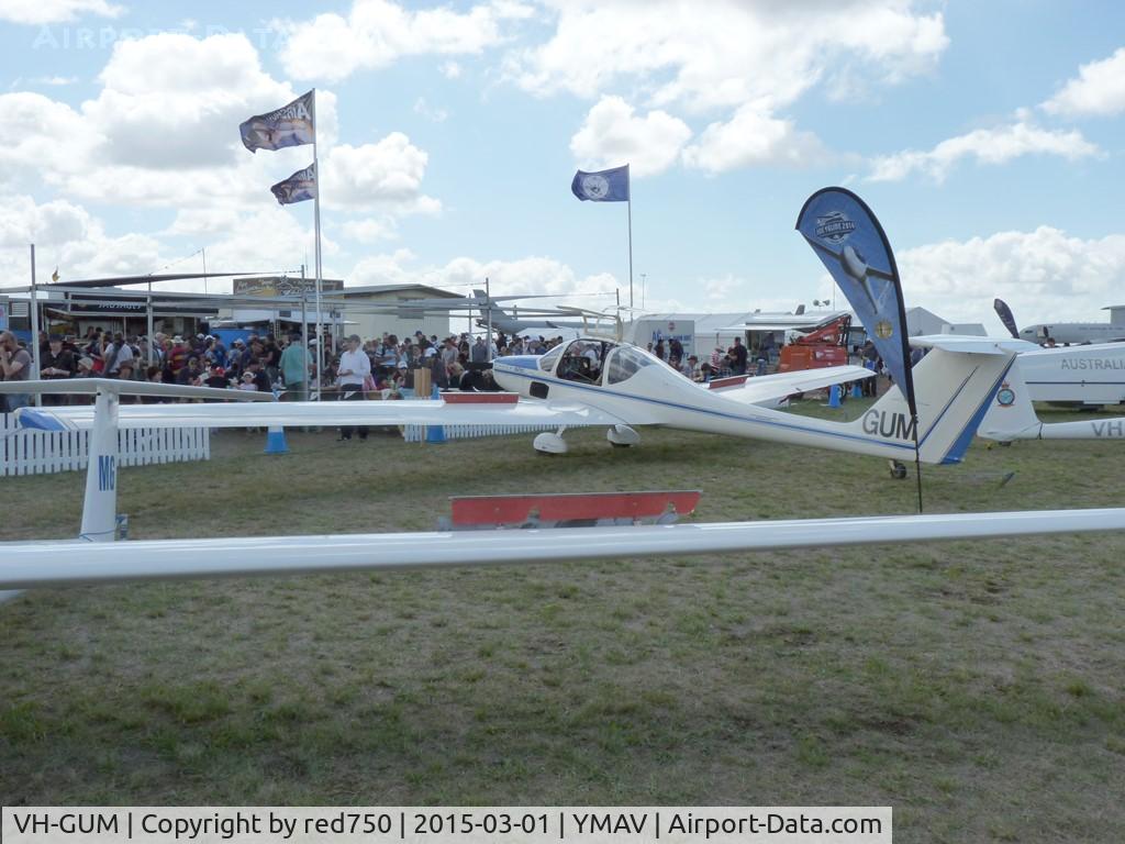 VH-GUM, 1983 Grob G-109B C/N 6222, Grob G109B VH-GUM at Avalon 2015