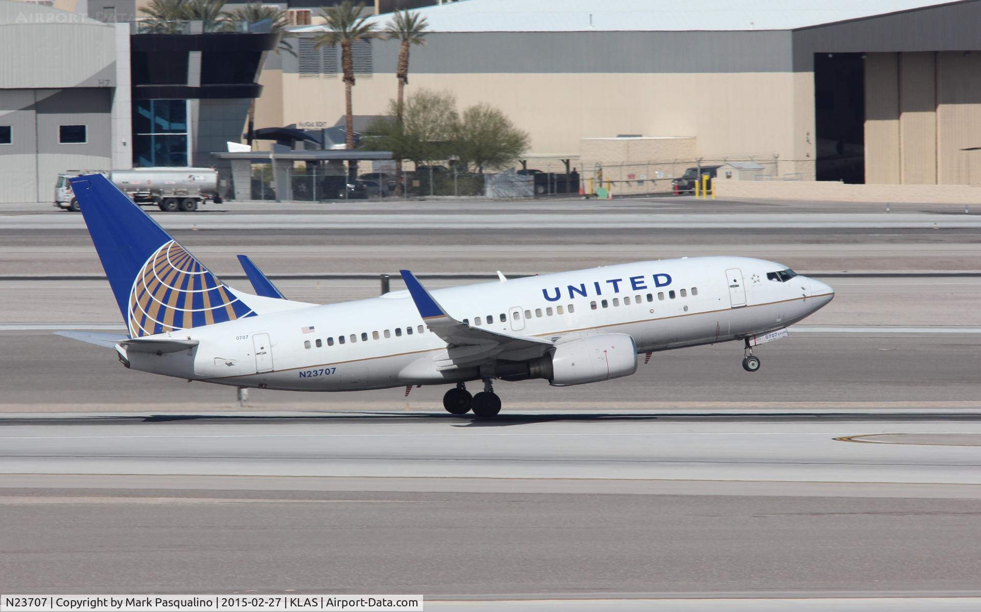 N23707, 1998 Boeing 737-724 C/N 28768, Boeing 737-700