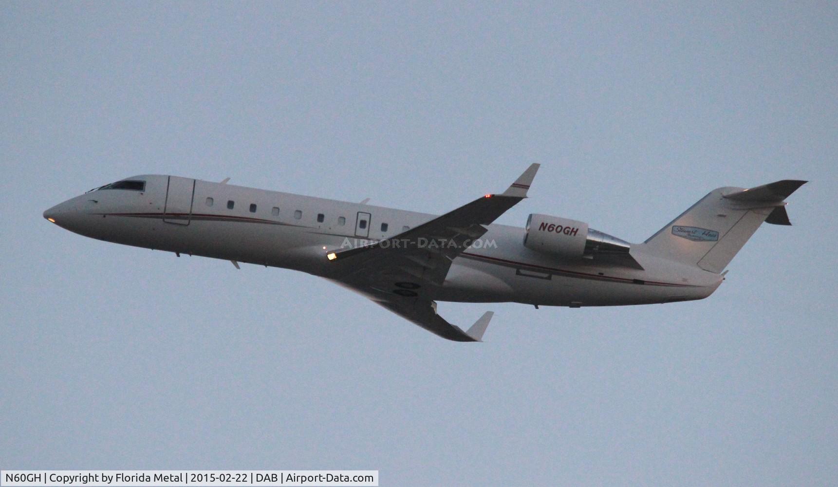 N60GH, 1998 Bombardier CRJ-200ER (CL-600-2B19) C/N 7274, Haas Racing
