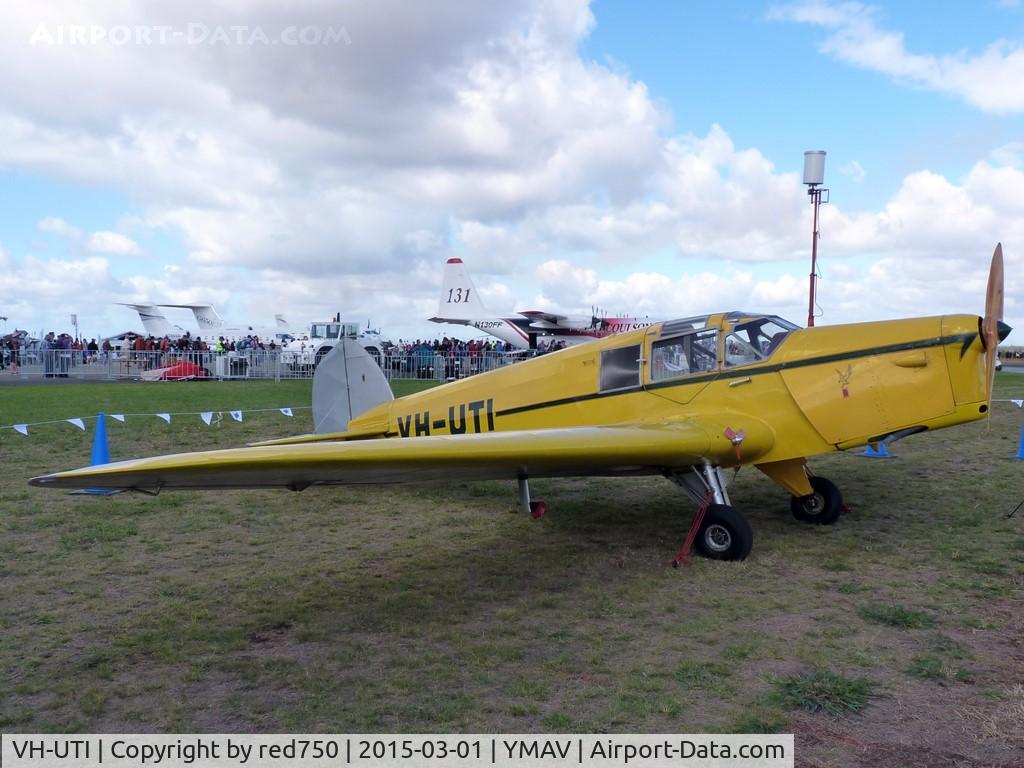 VH-UTI, 1934 Klemm BK1 C/N 109, Klemm VH-UTI at Avalon 2015