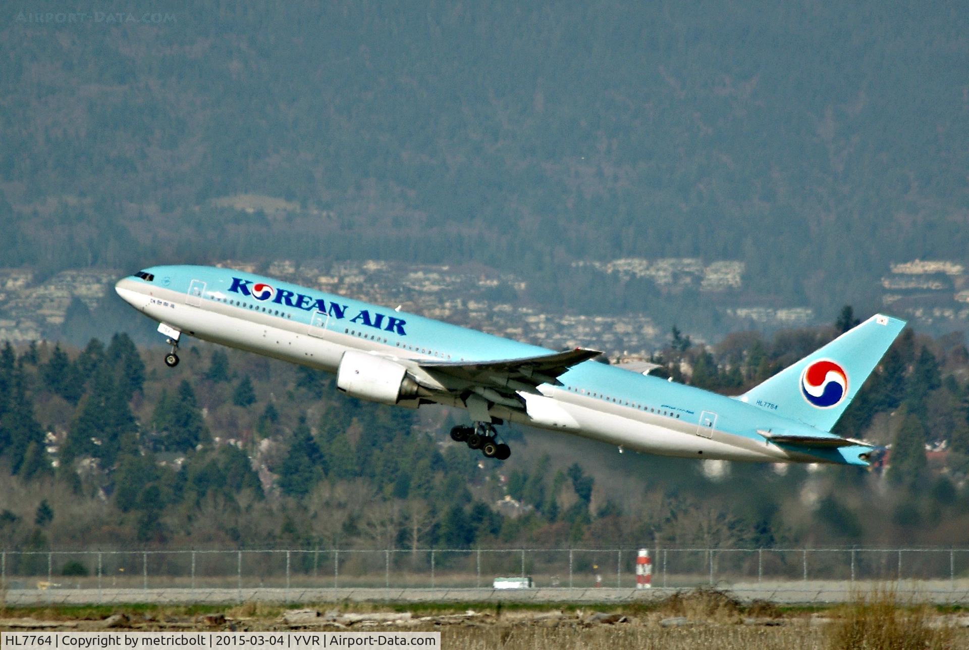 HL7764, 2007 Boeing 777-2B5/ER C/N 34214, Take off for Incheon