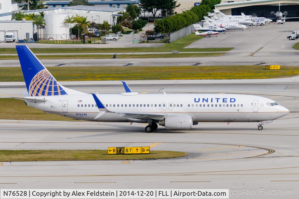 N76528, 2010 Boeing 737-824 C/N 31663, Ft. Lauderdale