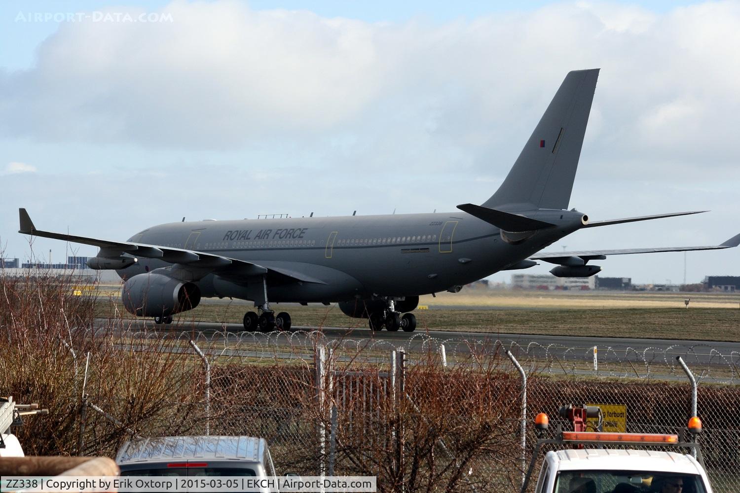 ZZ338, 2013 Airbus A330-243MRTT (KC3 Voyager) C/N 1419, ZZ338 arrived rw 04L