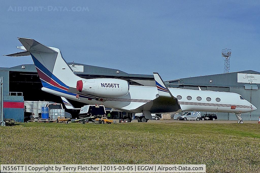 N556TT, 2005 Gulfstream Aerospace G-V C/N 5056, 2005 Gulfstream Aerospace G-V, c/n: 5056 at Luton
