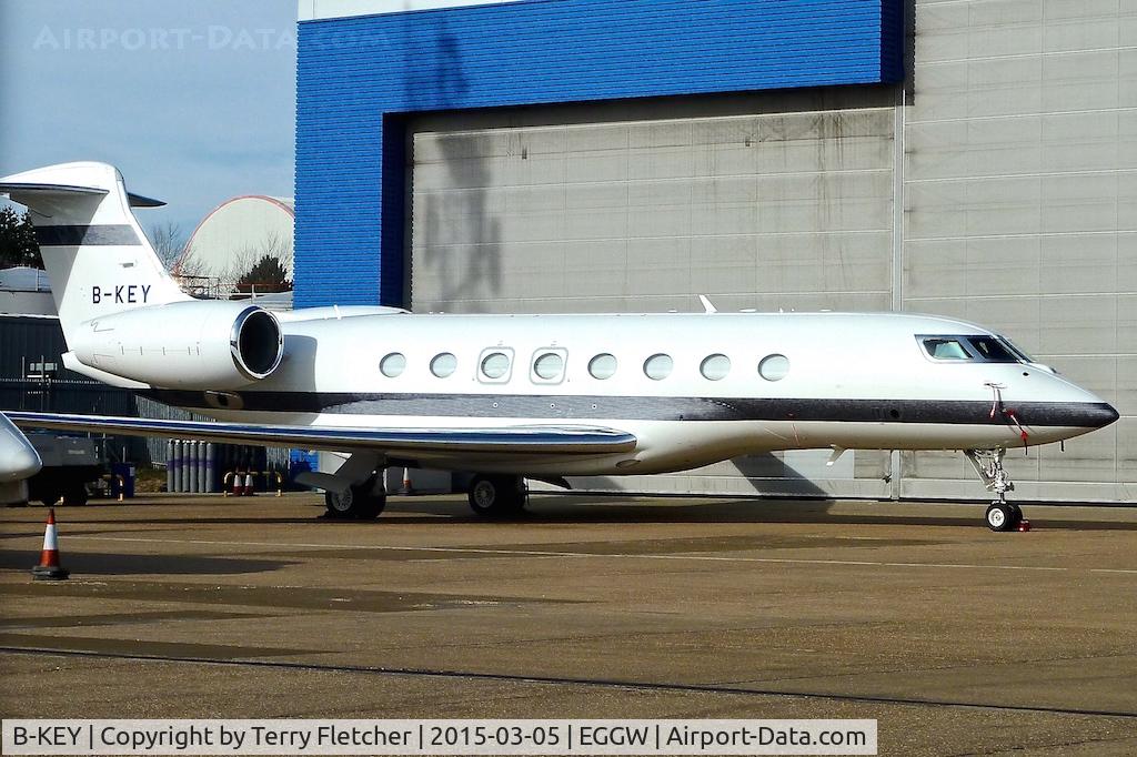 B-KEY, 2014 Gulfstream Aerospace G650 (G-VI) C/N 6098, 2014 Gulfstream Aerospace G650, c/n: 6098 at Luton