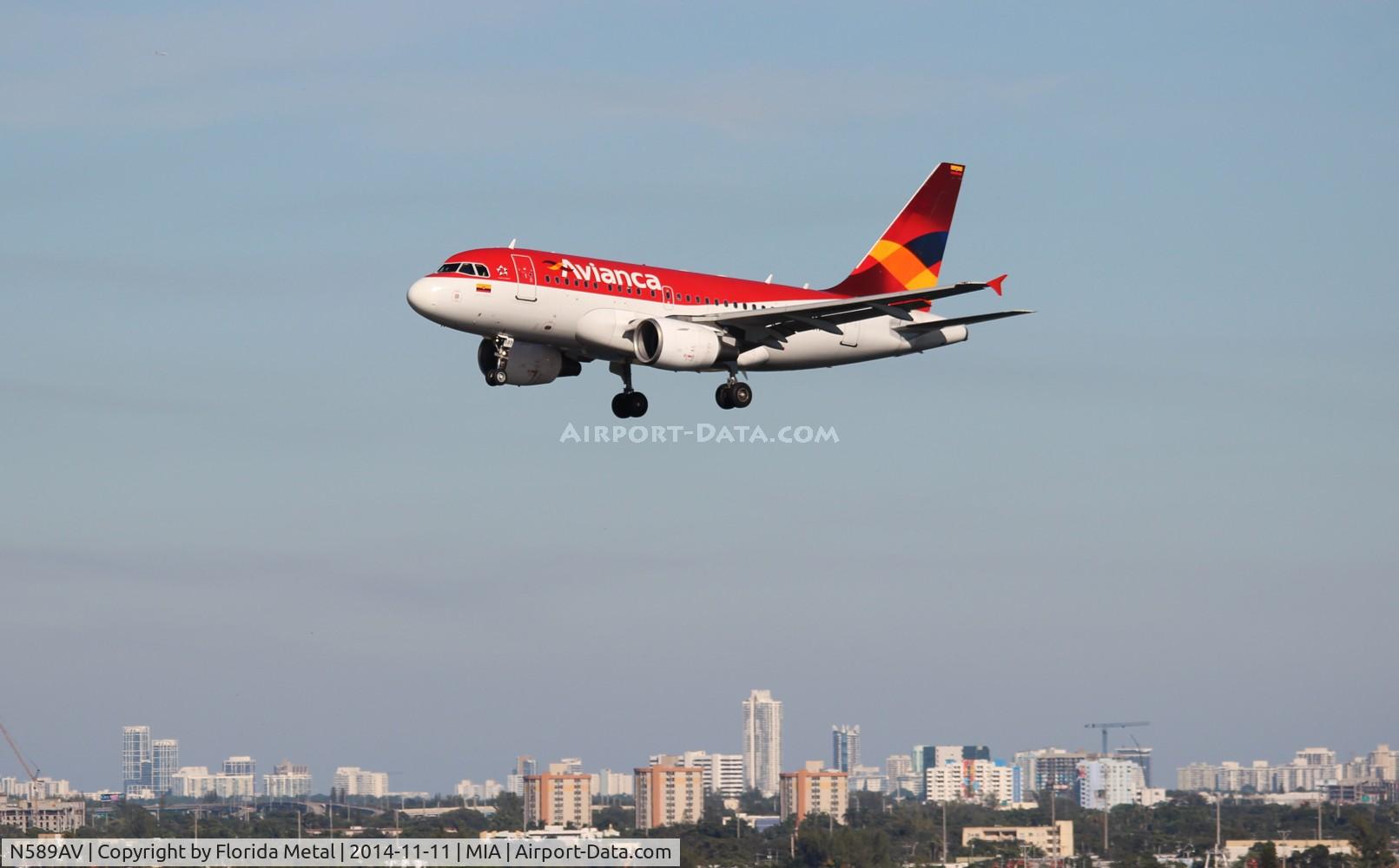 N589AV, 2005 Airbus A318-111 C/N 2575, Avianca