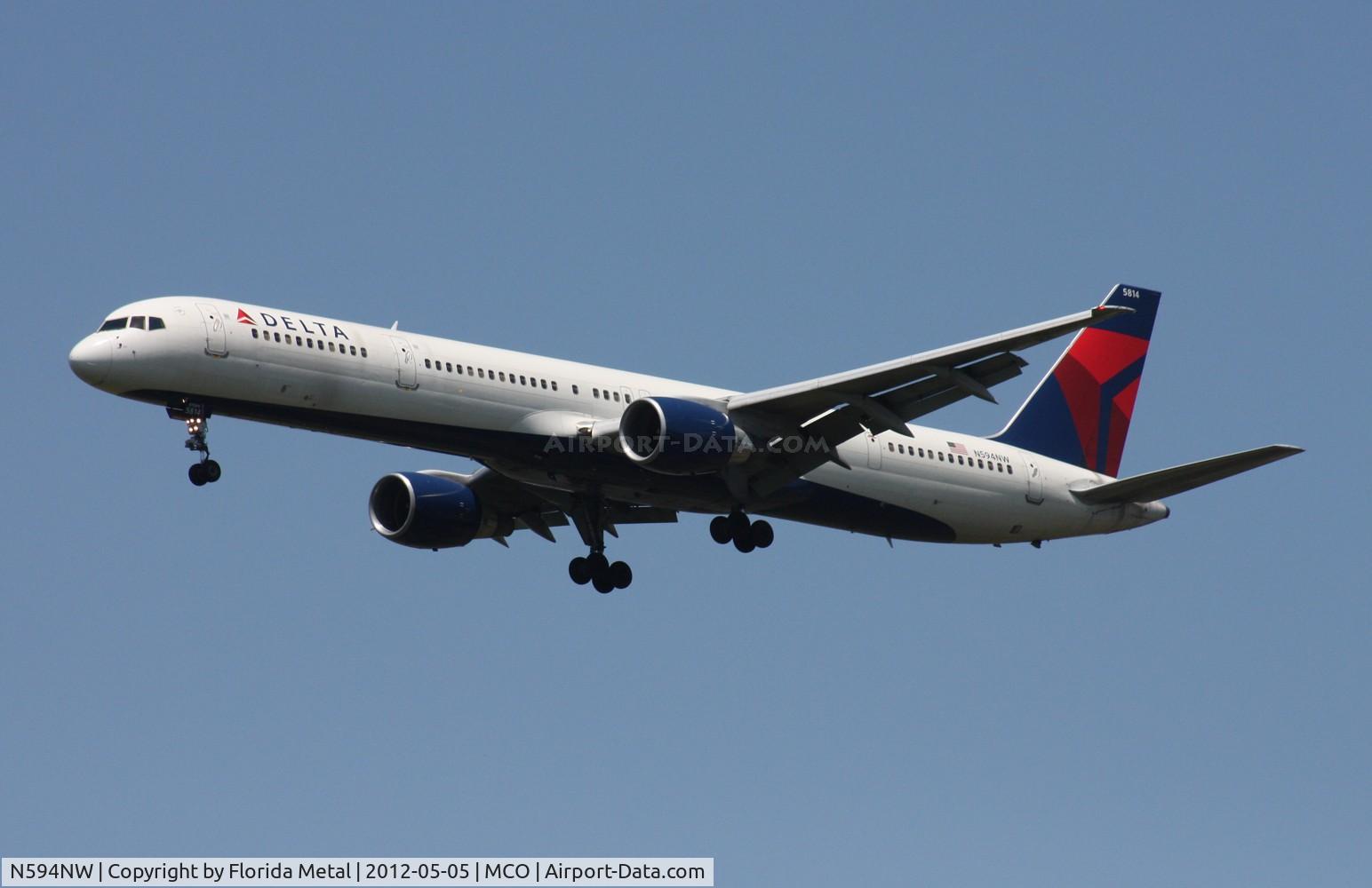 N594NW, 2003 Boeing 757-351 C/N 32994, Delta