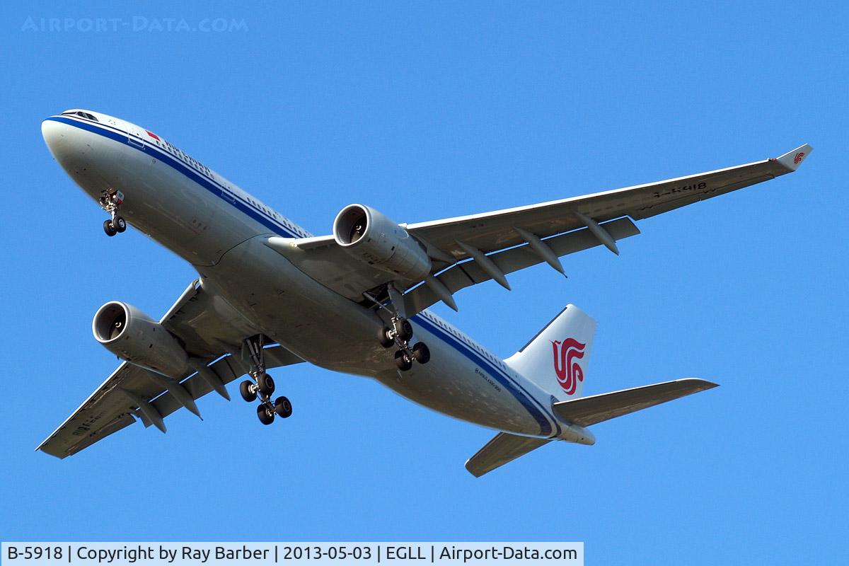 B-5918, 2013 Airbus A330-243 C/N 1396, Airbus A330-243 [1396] (Air China) Home~G 03/05/2013. On approach 27R.
