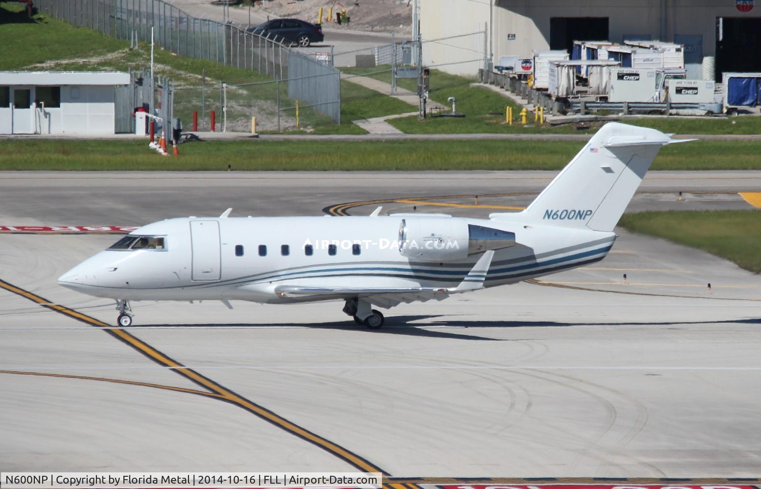 N600NP, 1983 Canadair Challenger 601 (CL-600-2A12) C/N 3002, Challenger 600