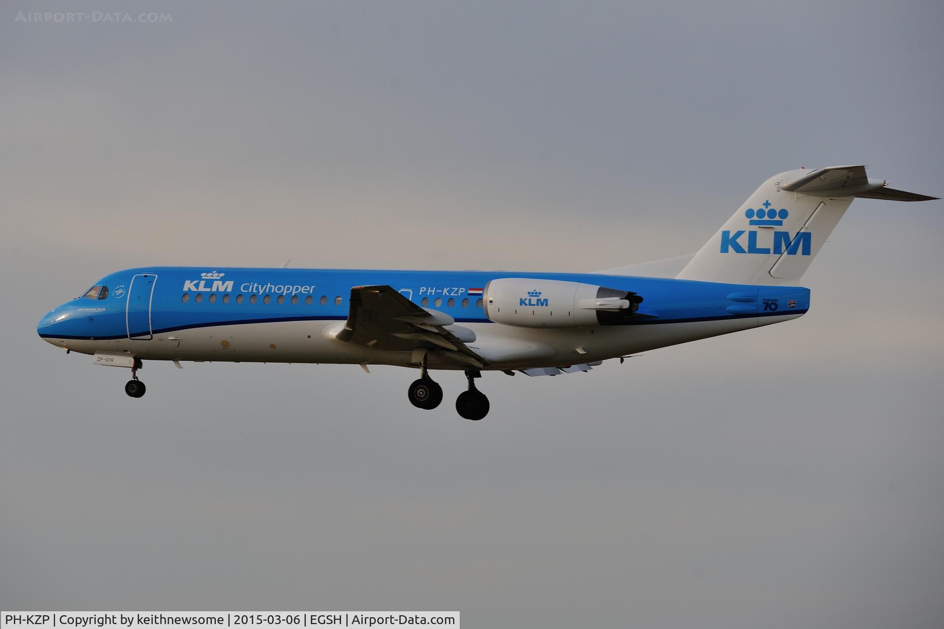 PH-KZP, 1995 Fokker 70 (F-28-0070) C/N 11539, With dolphin colour scheme.