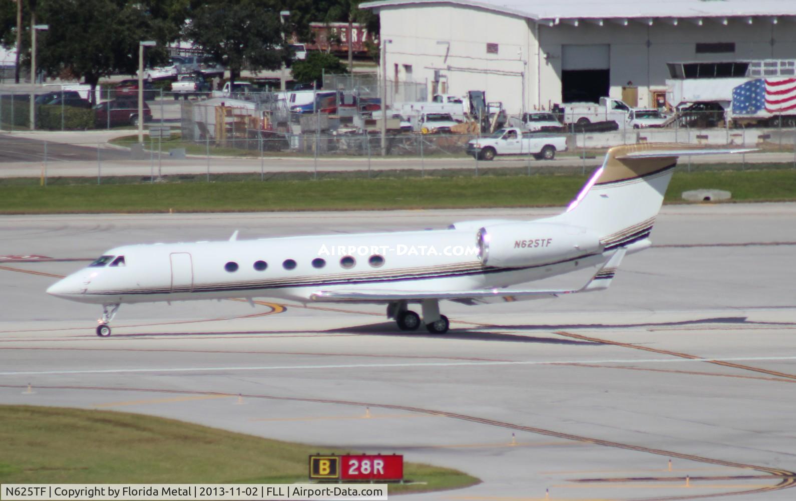 N625TF, 1998 Gulfstream Aerospace G-V C/N 547, Gulfstream V