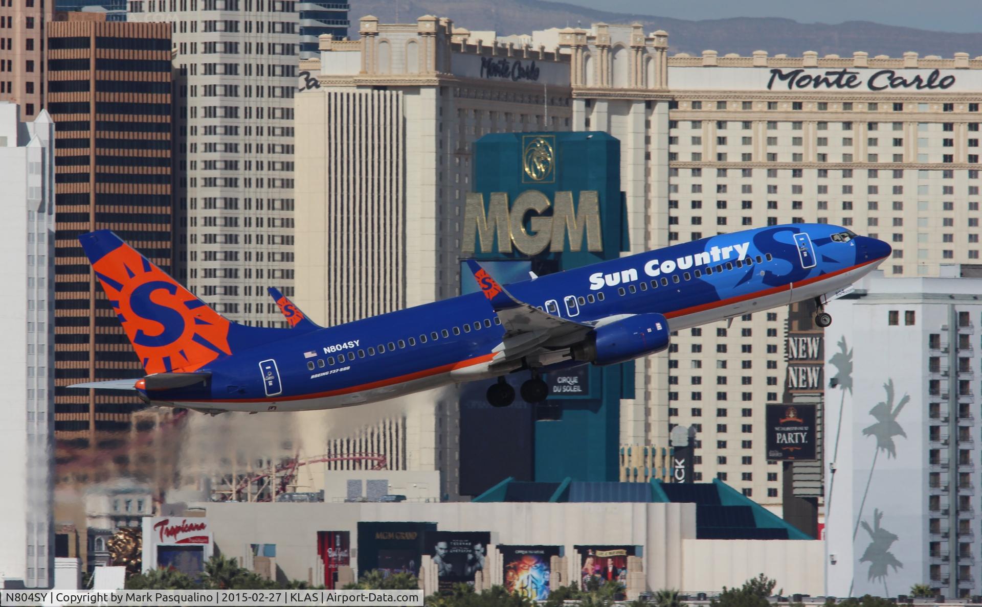 N804SY, 2001 Boeing 737-8Q8 C/N 30689, Boeing 737-800