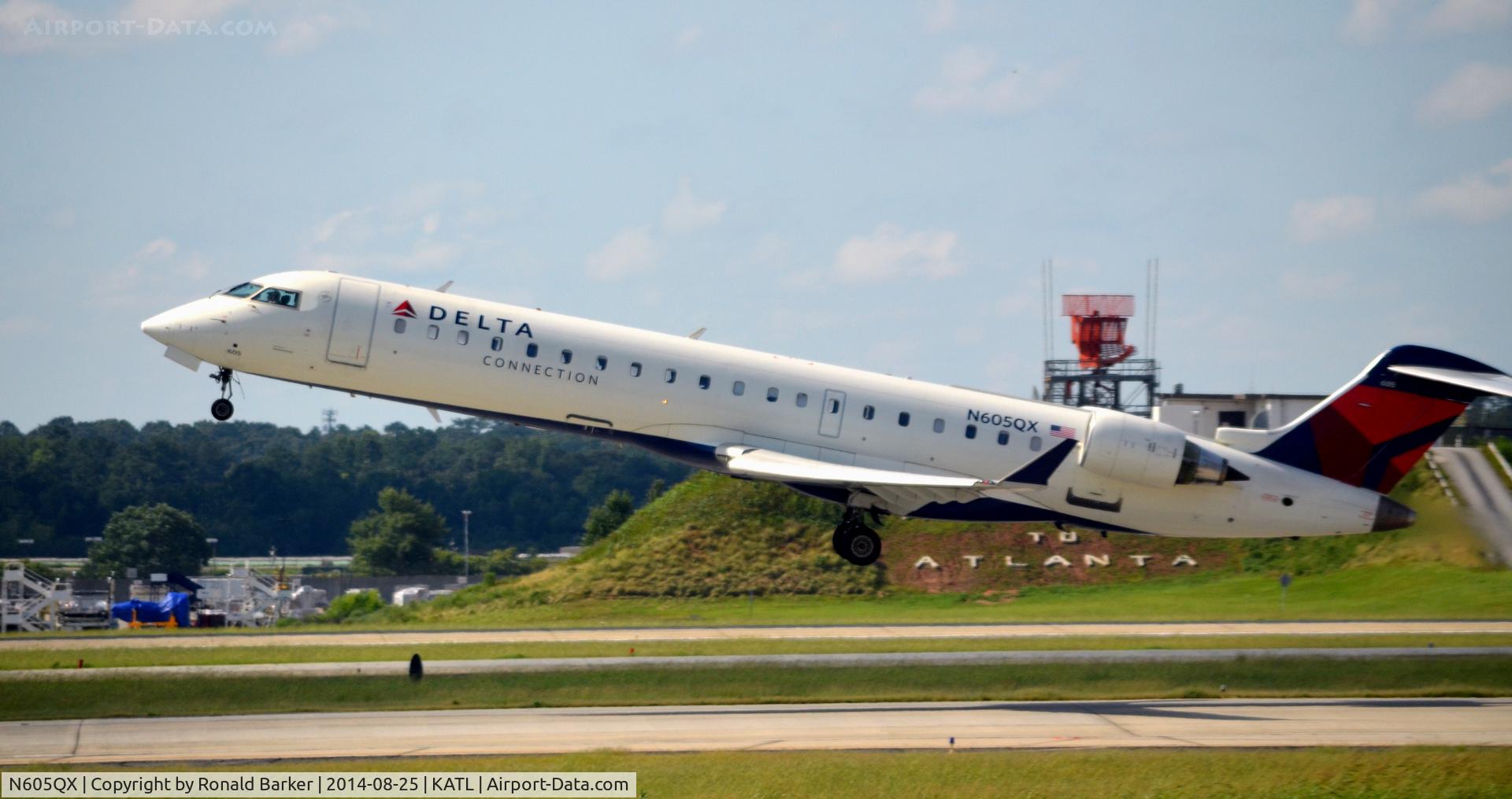 N605QX, 2002 Bombardier CRJ-701 (CL-600-2C10) Regional Jet C/N 10022, Airborne Atlanta