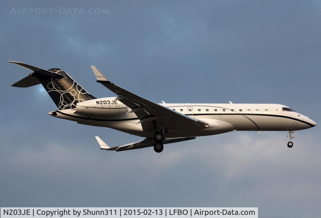 N203JE, 1999 Bombardier BD-700-1A11 Global 5000 C/N 9019, Landing rwy 14R