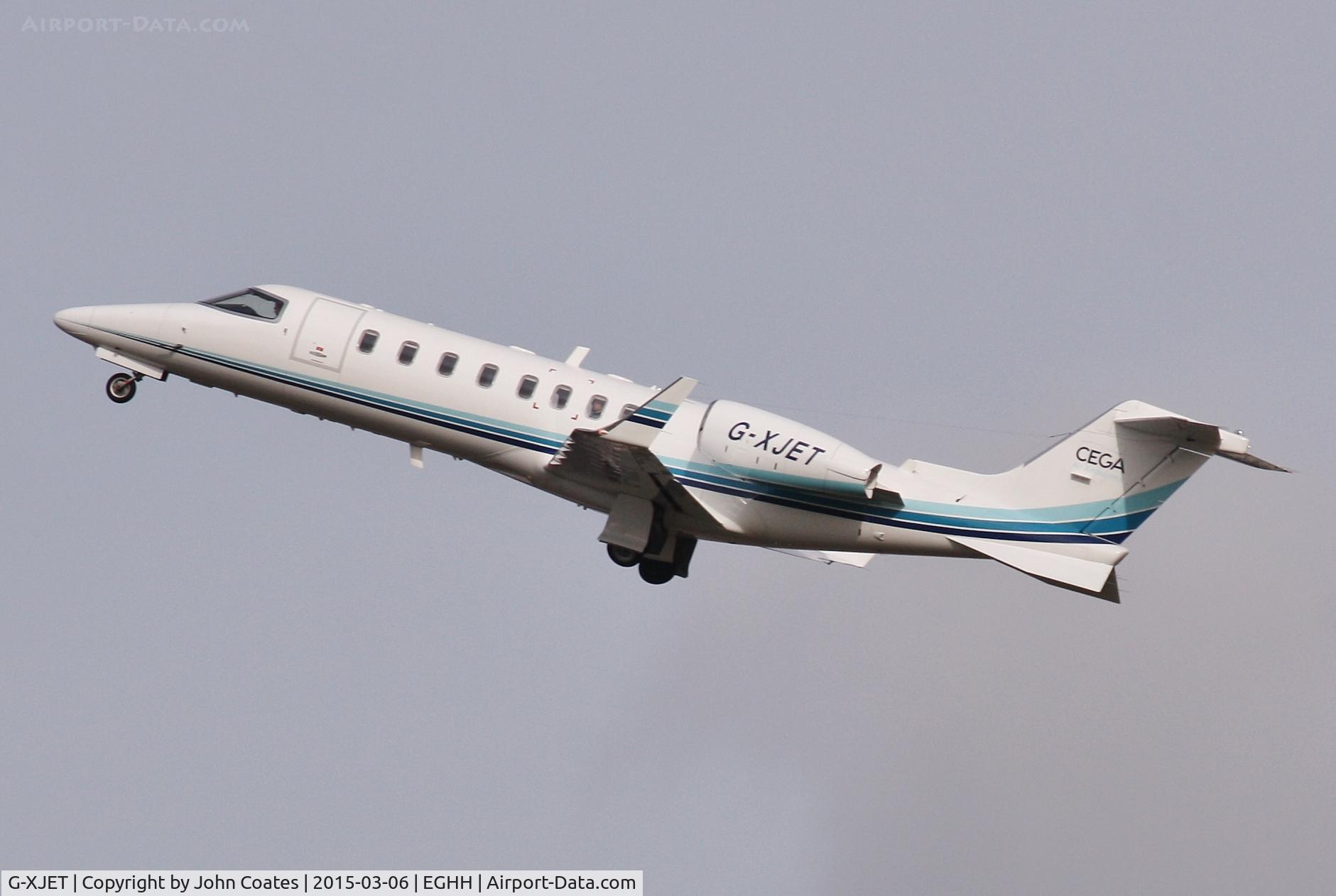 G-XJET, 2006 Learjet 45 C/N 45-311, Climbing away from 26