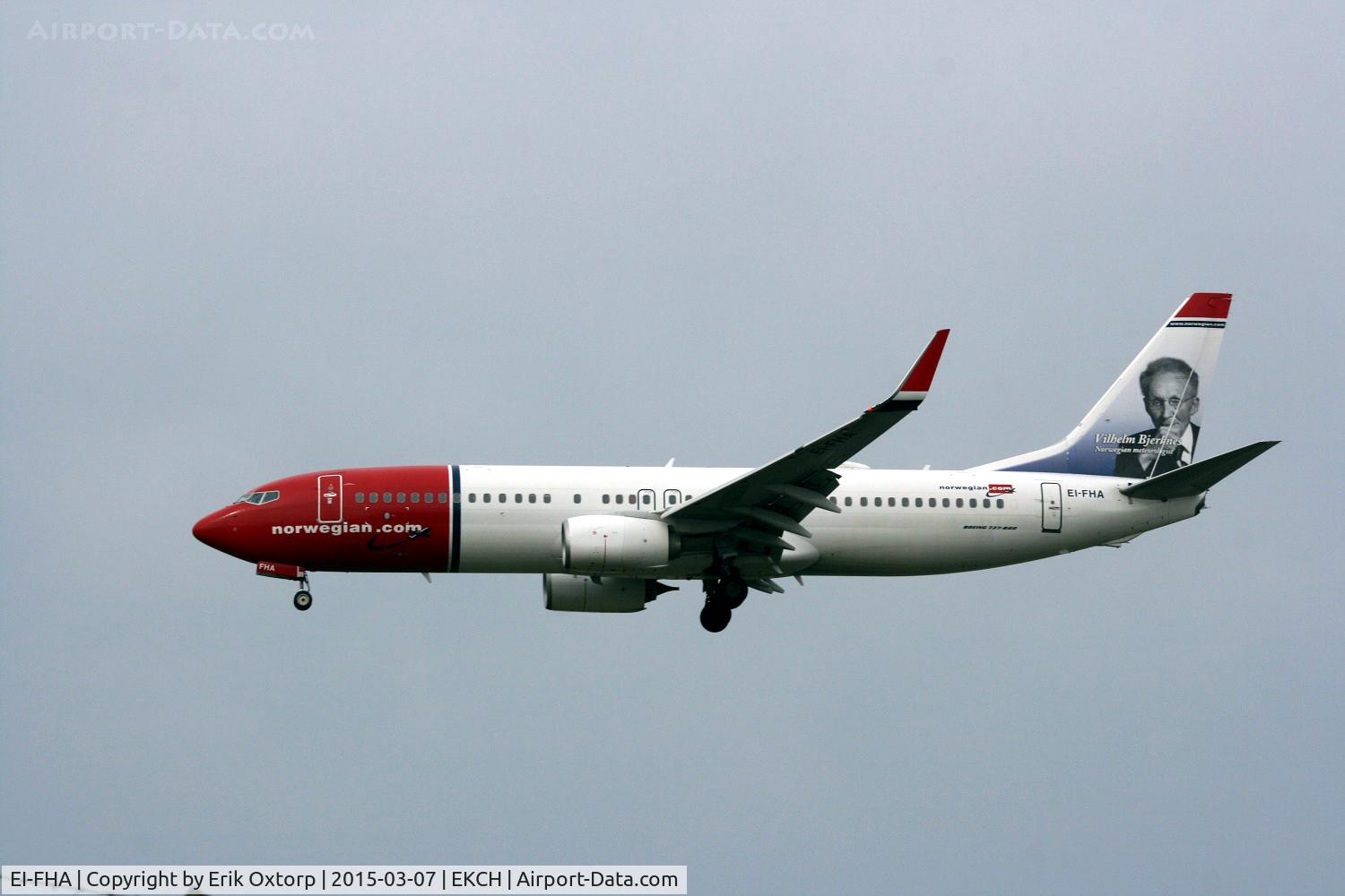 EI-FHA, 2012 Boeing 737-8JP C/N 39012, EI-FHA landing rw 22L