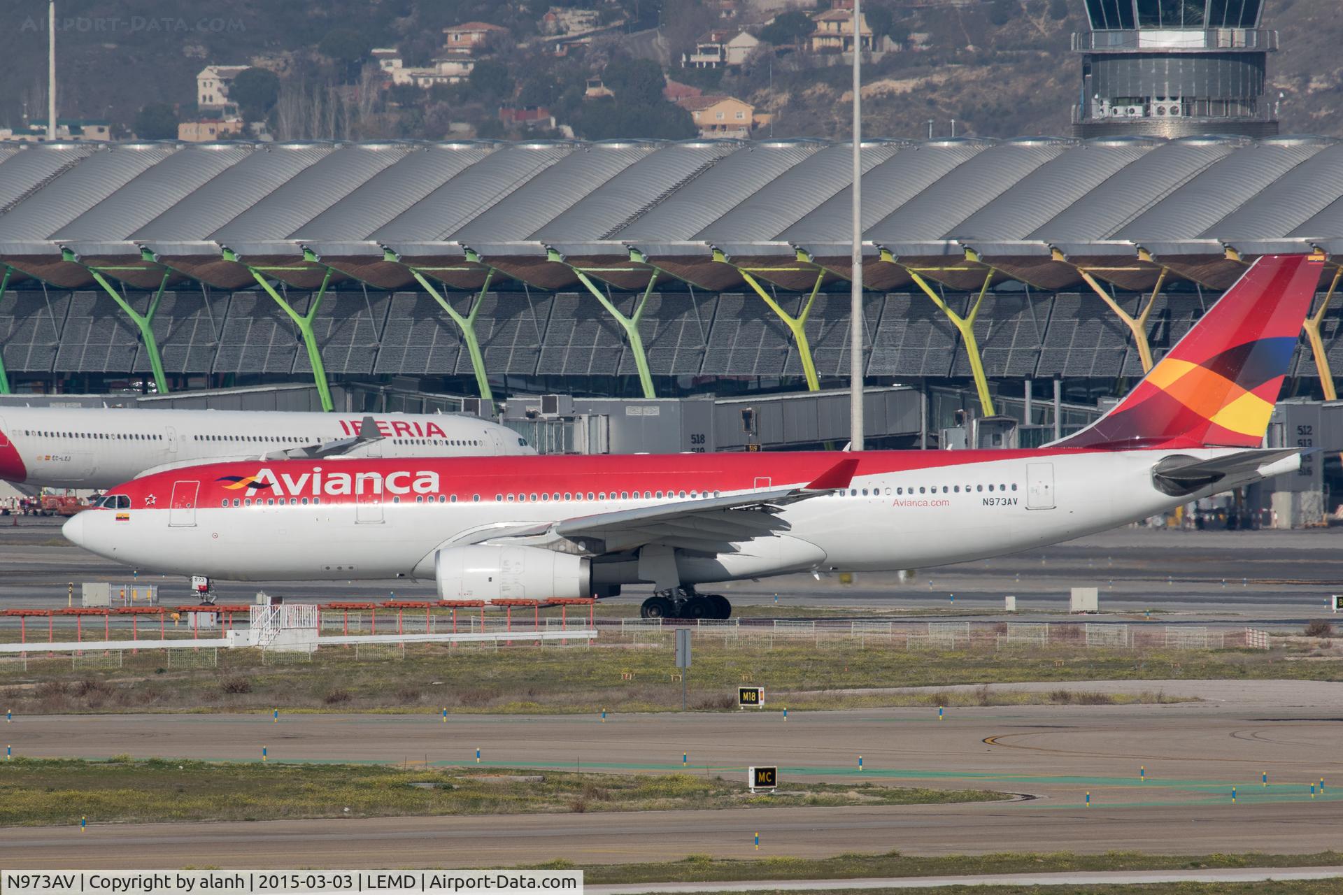 N973AV, 2009 Airbus A330-243 C/N 1073, Taxying for departure at Barajas-Madrid